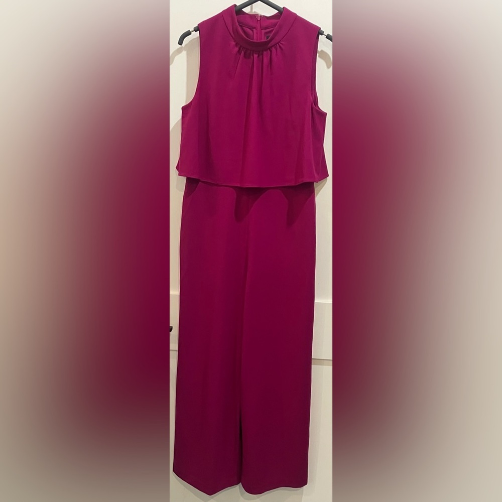 DKNY size 10 wm’s Magenta Sleeveless Jumpsuit